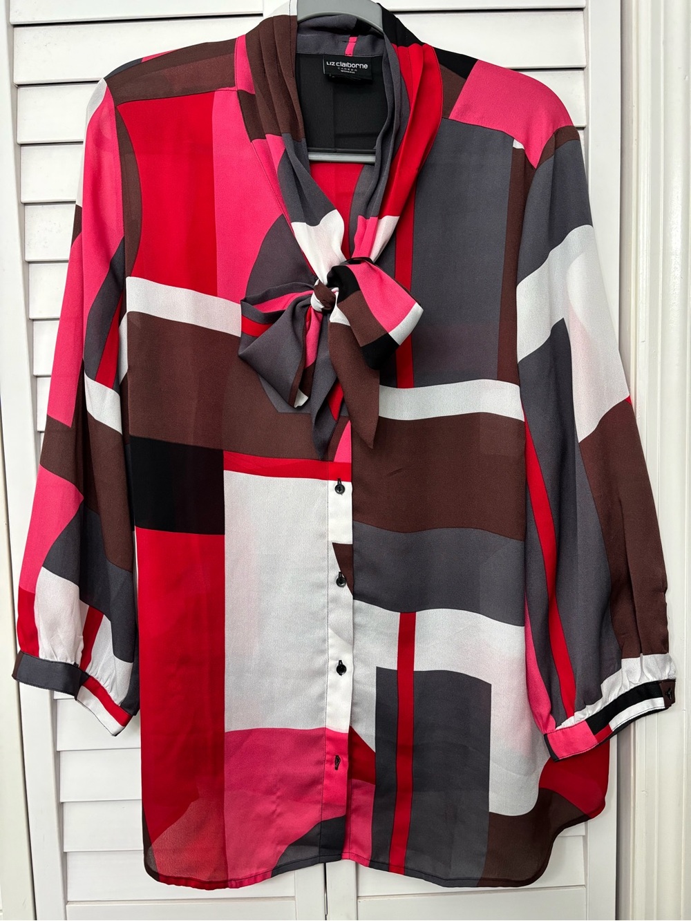 Liz Claiborne Red Pink Brown Geometric Tie-Neck Blouse